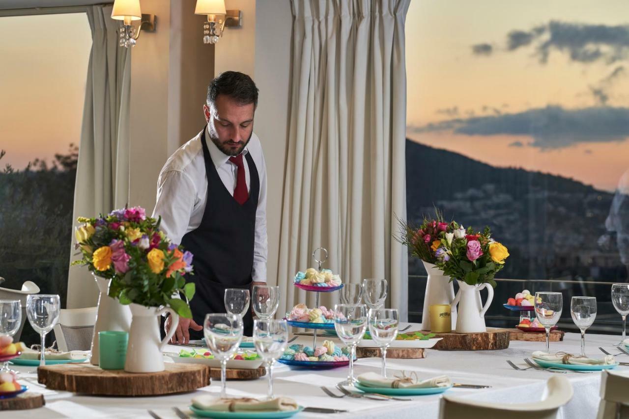 Hotel Civitel Olympic Atene Esterno foto